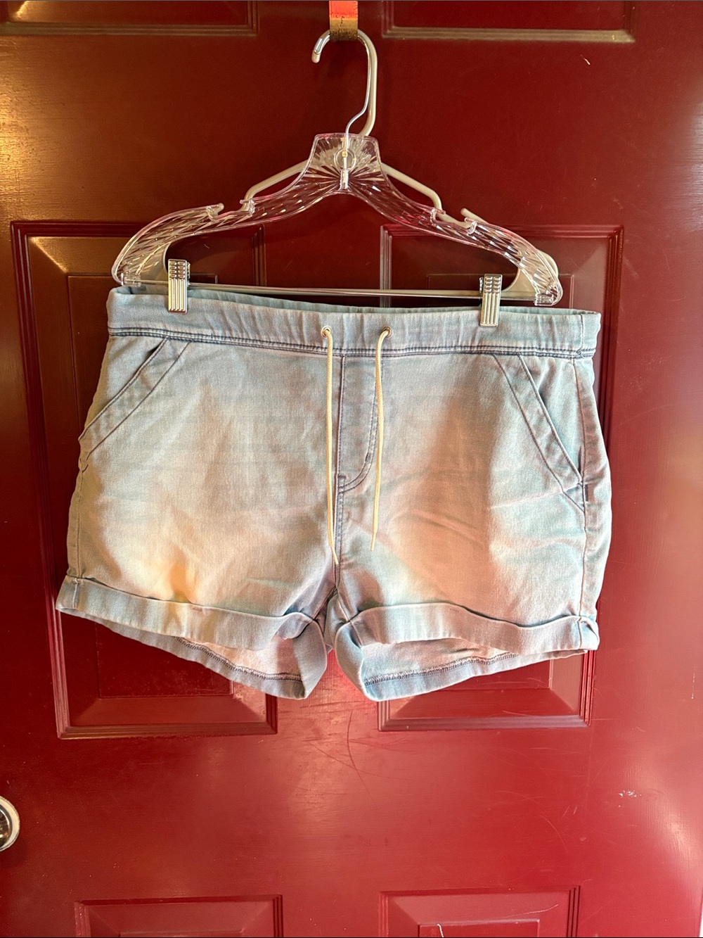 Levi draw string shorts